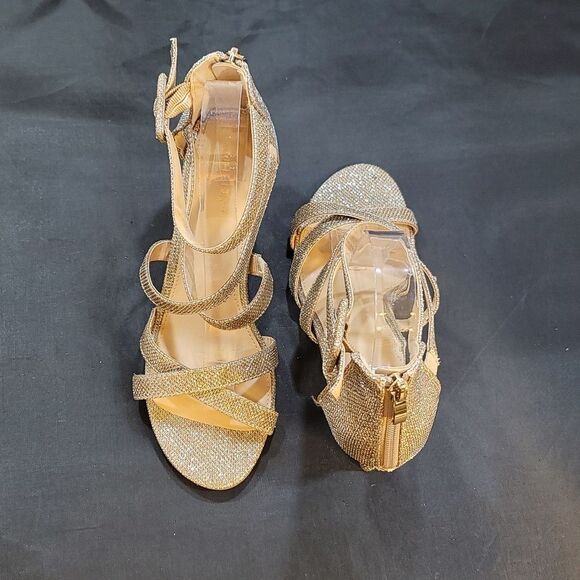 BRAND NEW MARIPE SEQUIM EMBROIDERY HIGH HEEL OPEN-TOE SANDAL - Picture 5 of 16